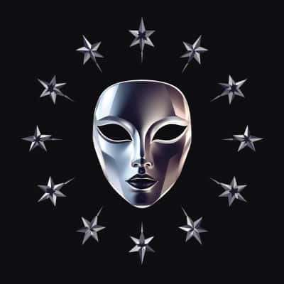 高定时装徽章设计：镜面面具与九星环绕