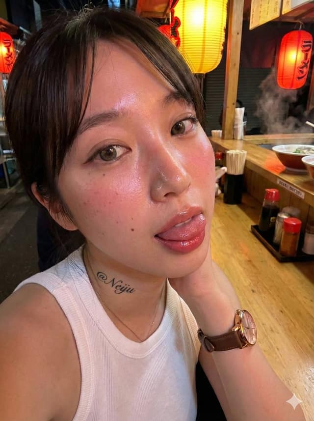 日式居酒屋氛围感自拍：捕捉真实与微醺